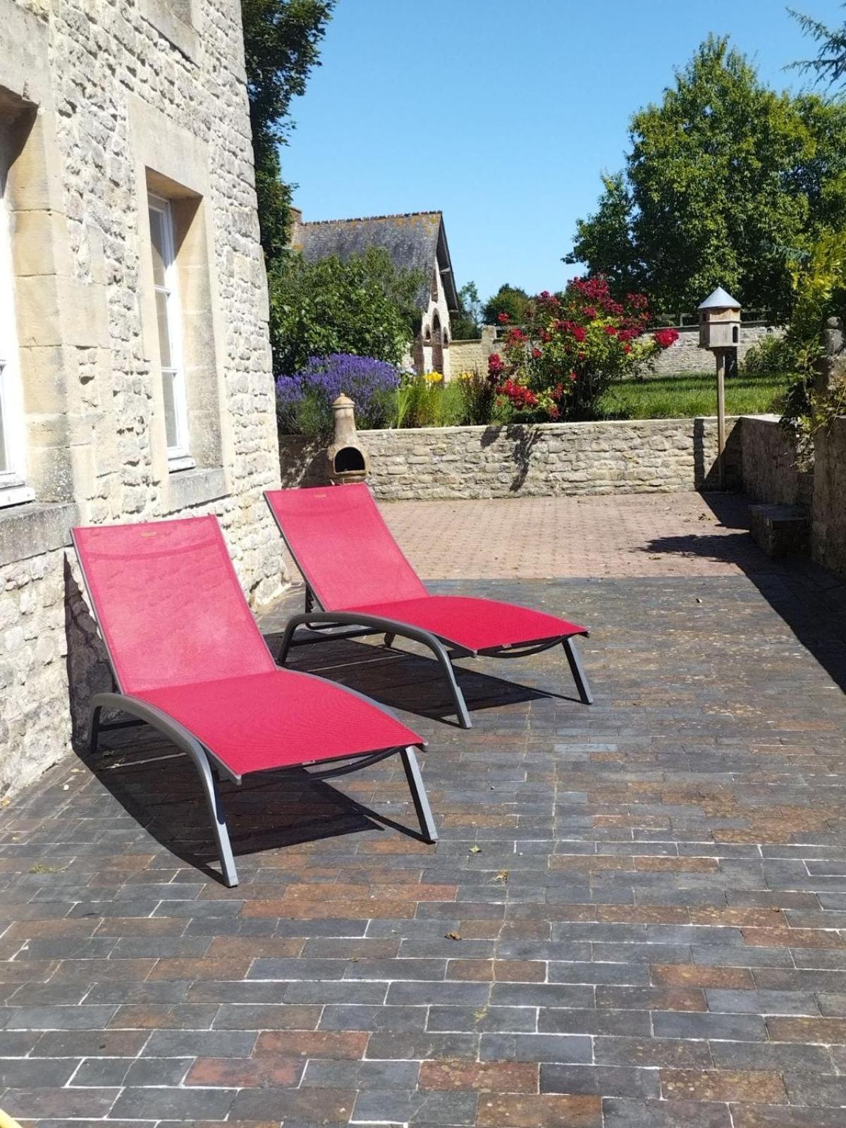 Maison De Charme Tour-en-Bessin Extérieur photo